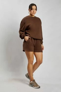 QNG Sweaters & Hoodies Simone Loopback Jogger Short - Chocolate