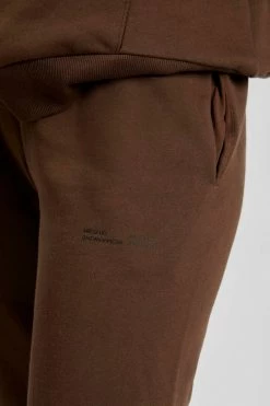 QNG Jesy Loopback Oversized Jogger - Chocolate Sweaters & Hoodies