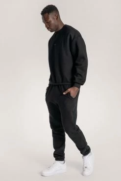 QNG Two Piece Sets Max Unisex Crew Neck Cosy Sweater - Black 28 QNG Two Piece Sets Max Unisex Crew Neck Cosy Sweater - Black