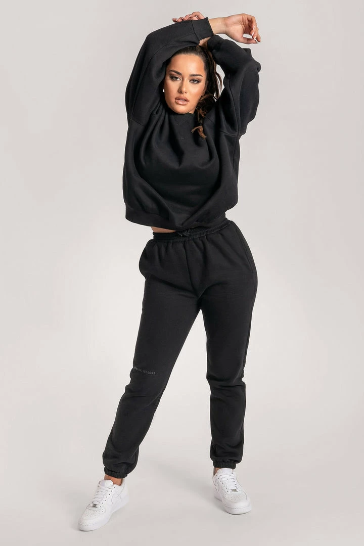 QNG Two Piece Sets Max Unisex Crew Neck Cosy Sweater - Black 17 QNG Two Piece Sets Max Unisex Crew Neck Cosy Sweater - Black