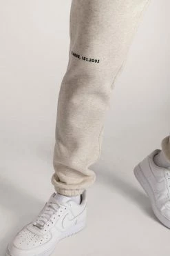 QNG Two Piece Sets Charlie Unisex Cosy Jogger - Snow Marle