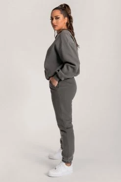 QNG Charlie Unisex Cosy Jogger - Charcoal