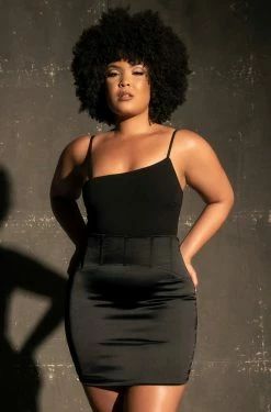 QNG All Tops Rosie Asymmetric Bodysuit - Black