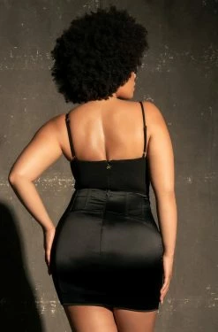 QNG All Tops Rosie Asymmetric Bodysuit - Black