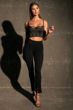 QNG Lake Lace Cami Crop Top - Black