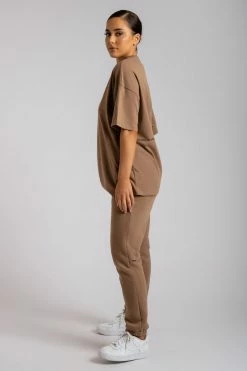 QNG Sloane Unisex Oversized T-Shirt - Mocha 22 QNG Sloane Unisex Oversized T-Shirt - Mocha