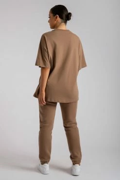 QNG Sloane Unisex Oversized T-Shirt - Mocha 20 QNG Sloane Unisex Oversized T-Shirt - Mocha