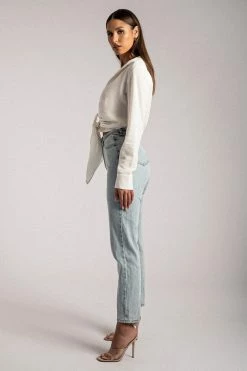 WNT Rona Front Tie Long Sleeve Crop Top - White