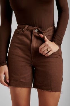 EMS Kirra Raw Hem Longline Boyfriend Shorts - Chocolate All Bottoms 22 EMS Kirra Raw Hem Longline Boyfriend Shorts - Chocolate All Bottoms