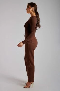 EMS All Bottoms Millicent Plain Rigid Mom Jeans - Chocolate