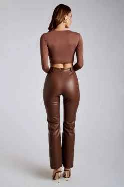 ROM Arsia Long Sleeve Deep V Binding Neckline Top - Chocolate