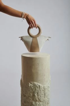 CSO Adria Linen And Faux Leather Handbag - Natural