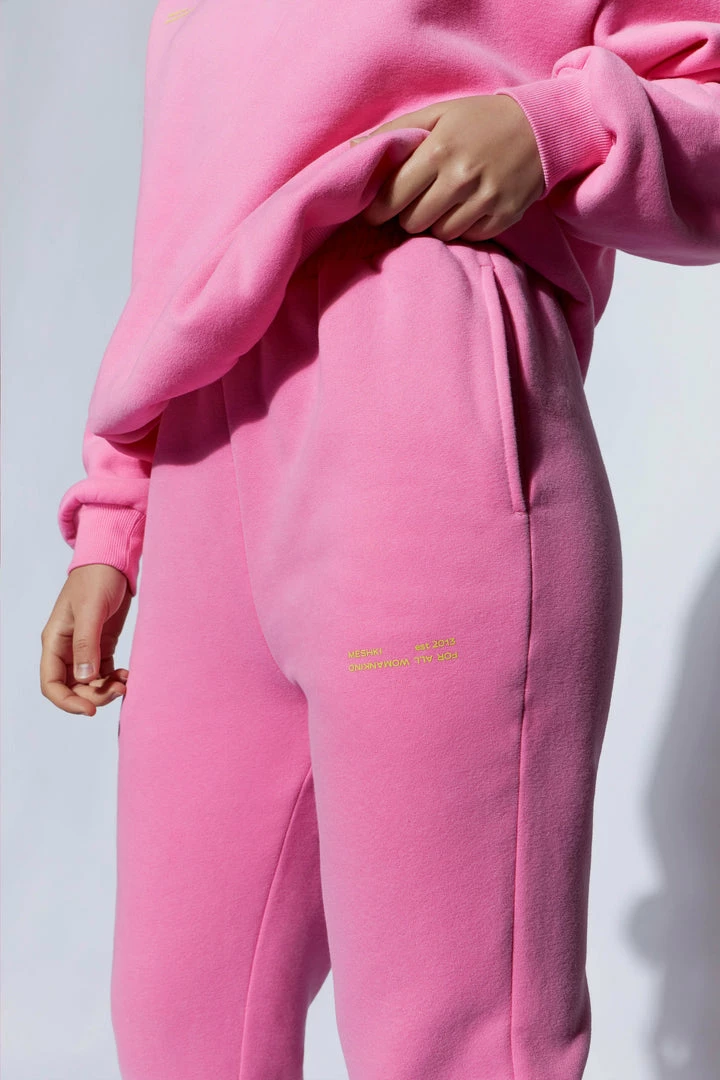 QNG Two Piece Sets Camille Oversized Fleeceback Jogger - Candy Pink 3 QNG Two Piece Sets Camille Oversized Fleeceback Jogger - Candy Pink