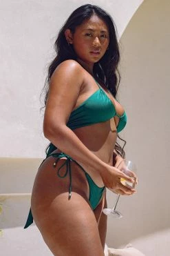 GLD MESHKI SWIM Willow Ruched Drawstring Bikini Top - Green