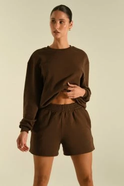 QNG Sweaters & Hoodies Simone Loopback Jogger Short - Chocolate