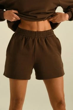 QNG Sweaters & Hoodies Simone Loopback Jogger Short - Chocolate