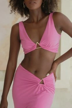 AMC Jacqui Triangle Hardware Crop Top - Pink