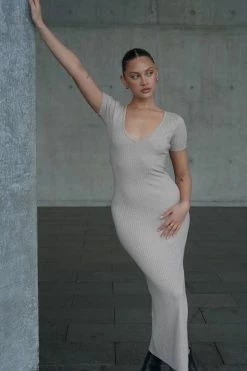 SOP Nina Short Sleeve Knit Midi Dress - Taupe DRESSES