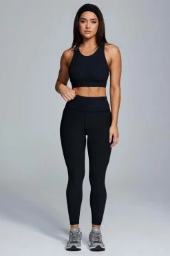 HNG Kenia Ribbed Halter Sports Bra - Black 11 HNG Kenia Ribbed Halter Sports Bra - Black