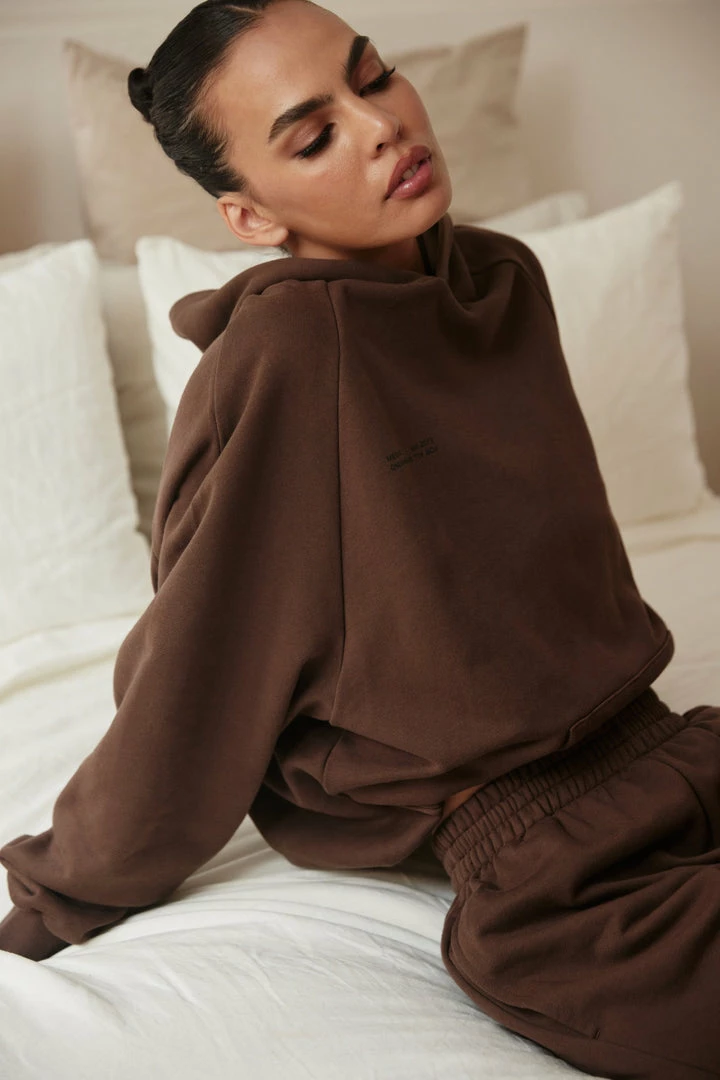 QNG Sweaters & Hoodies Monika Loopback Oversized Hoodie - Chocolate 5 QNG Sweaters & Hoodies Monika Loopback Oversized Hoodie - Chocolate