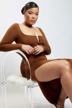 ROM DRESSES Mya Long Sleeve Midi Dress - Chocolate
