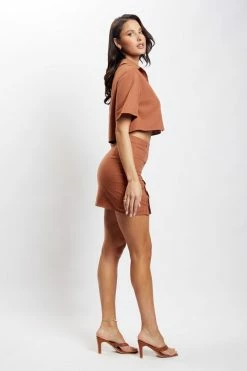 QNG All Tops Maja Button Up Cropped Linen Shirt - Brown