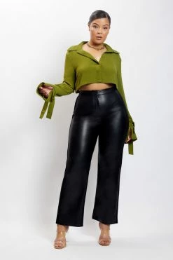 QNG All Tops Issy Cropped Shirt - Green 13 QNG All Tops Issy Cropped Shirt - Green