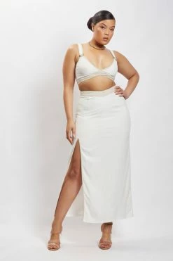 WNT All Tops Zinnia Contrast Binding Linen Crop Top - White