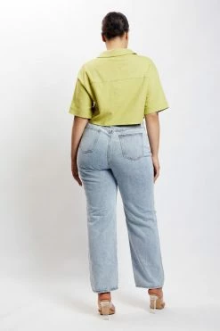 QNG Maja Button Up Cropped Linen Shirt - Apple 15 QNG Maja Button Up Cropped Linen Shirt - Apple