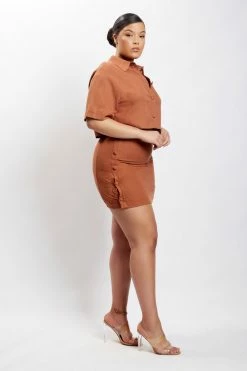 QNG All Tops Maja Button Up Cropped Linen Shirt - Brown