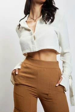 QNG Issy Cropped Shirt - Ivory All Tops
