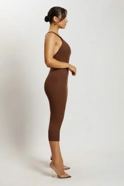 ROM Leigh Ribbed Low Back Midi Dress - Chocolate 7 ROM Leigh Ribbed Low Back Midi Dress - Chocolate