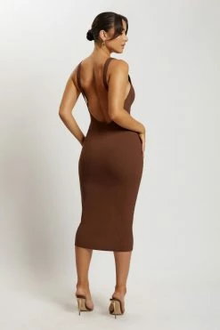 ROM Leigh Ribbed Low Back Midi Dress - Chocolate