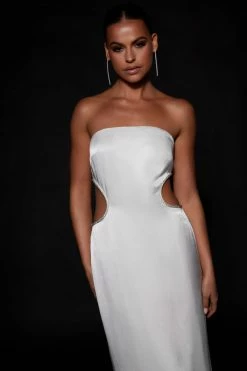 BSD Lawry Diamante Cut Out Maxi Dress - White DRESSES 12 BSD Lawry Diamante Cut Out Maxi Dress - White DRESSES