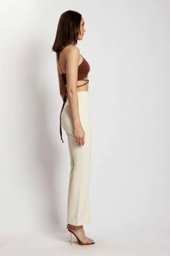 QNG Brooke Twill Kick Flare Pants - Champagne