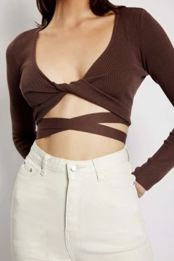EMS Arzu Wrap Long Sleeve Crop - Chocolate