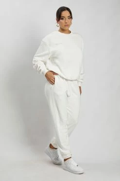 QNG Jesy Loopback Oversized Jogger - White Sweaters & Hoodies 18 QNG Jesy Loopback Oversized Jogger - White Sweaters & Hoodies