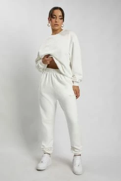 QNG Jesy Loopback Oversized Jogger - White Sweaters & Hoodies 16 QNG Jesy Loopback Oversized Jogger - White Sweaters & Hoodies