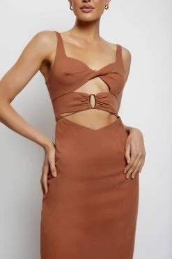 QNG Serena Cut Out O Ring Linen Midi Dress - Brown 15 QNG Serena Cut Out O Ring Linen Midi Dress - Brown