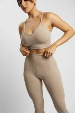MGH Venus V Back Leggings - Taupe