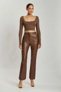 WXI Lana Scoop Long Sleeve Scoop Neck Crop - Chocolate