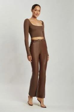 WXI Lana Scoop Long Sleeve Scoop Neck Crop - Chocolate