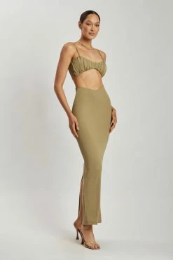 ROM Two Piece Sets Roxie V Waistband Maxi Skirt - Green 16 ROM Two Piece Sets Roxie V Waistband Maxi Skirt - Green