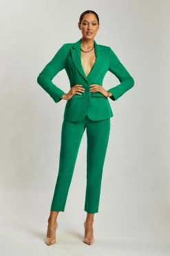 WNT Helda Fitted Cinched Waist Blazer - Bottle Green Desk To Dinner