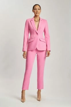 WNT Helda Fitted Cinched Waist Blazer - Pink