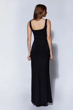 WXI DRESSES Aubree Fishtail Maxi Dress - Black