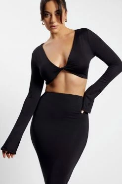 WXI Samantha Long Sleeve Twist Front Crop Top - Black All Tops