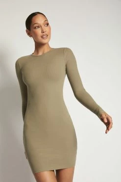ROM Vivienne Ribbed Long Sleeve Mini Dress - Moss 17 ROM Vivienne Ribbed Long Sleeve Mini Dress - Moss