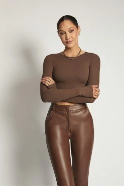 ROM Caroline Long Sleeve Rib Crop - Chocolate All Tops 13 ROM Caroline Long Sleeve Rib Crop - Chocolate All Tops