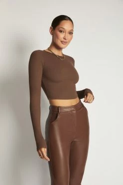 ROM Caroline Long Sleeve Rib Crop - Chocolate All Tops 15 ROM Caroline Long Sleeve Rib Crop - Chocolate All Tops